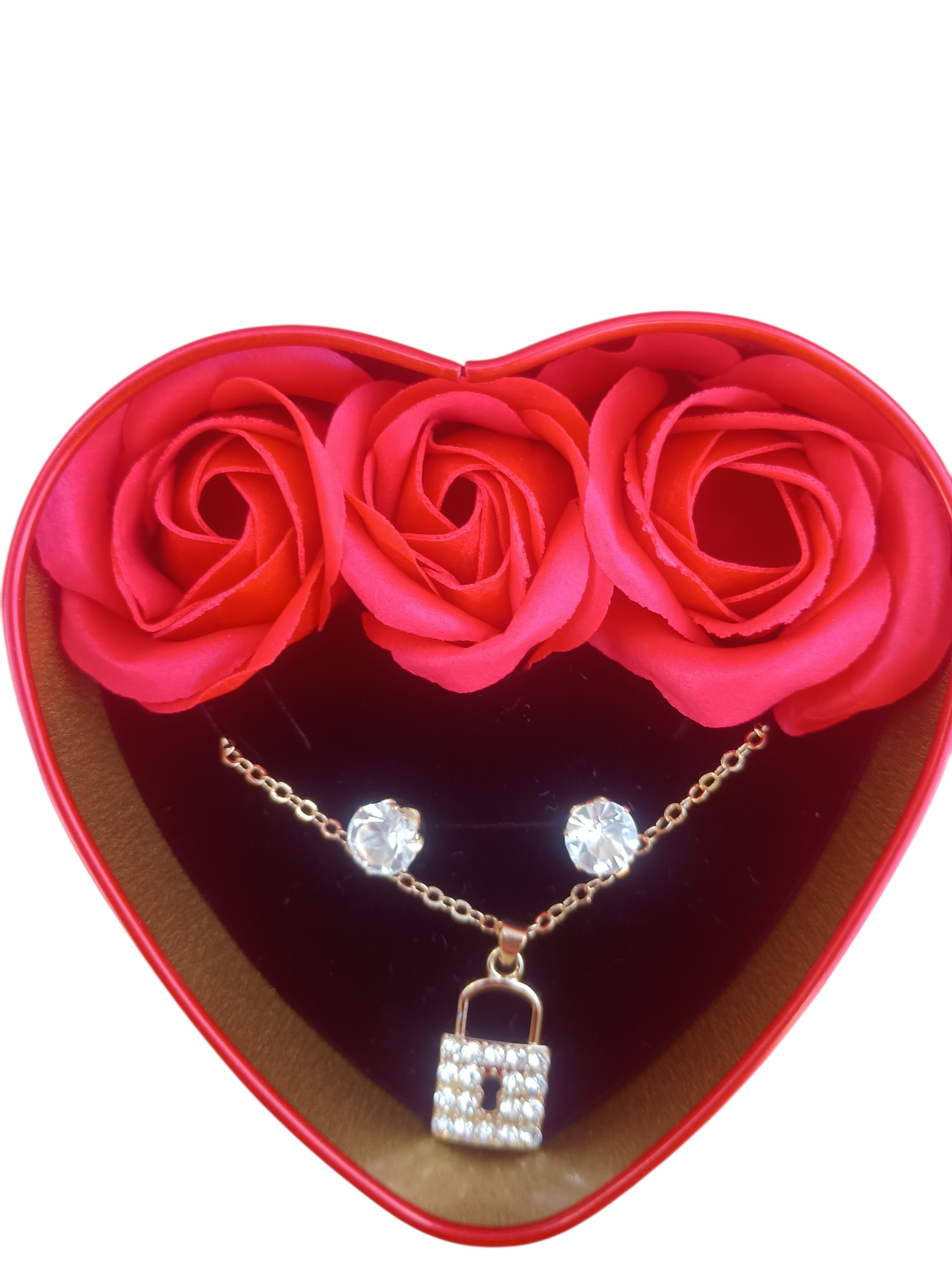 Set de Joyería de Bisutería Fina (Collar + Aretes) con Rosas en Caja de Corazón "Te Amo"