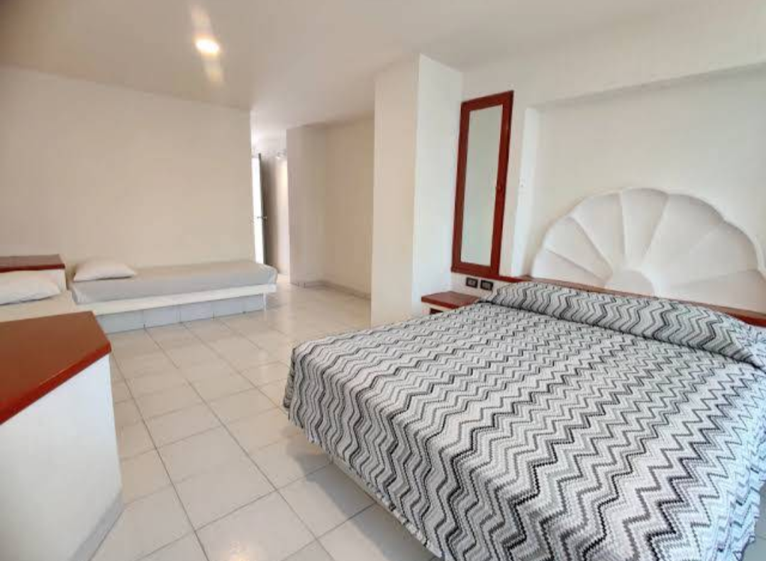 🏖️ ¡Excursión a Acapulco! 3 Días 2 Noches 🌊 (Transporte y Hotel)